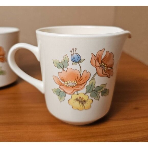 Vintage Corning Cornerstone 4 Mugs & Creamer Set. Royal Garden Pattern 70's Vibe - Picture 4 of 6